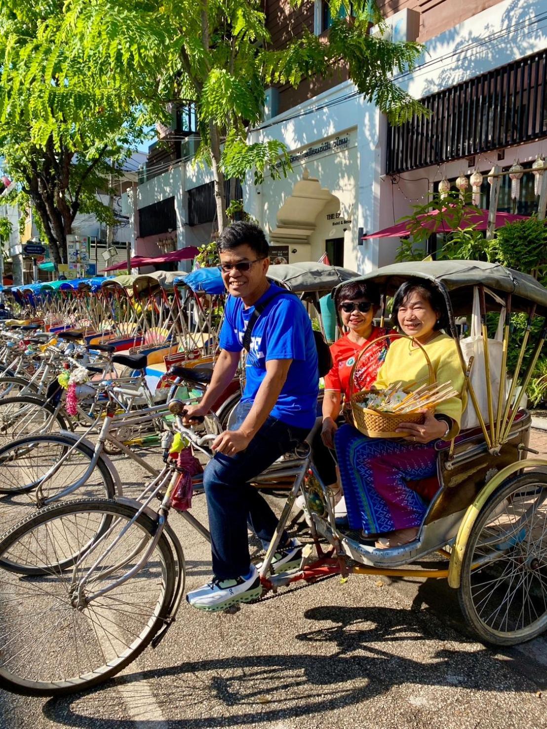 The Experience Walking Street Chiang Mai Hotel Exterior foto