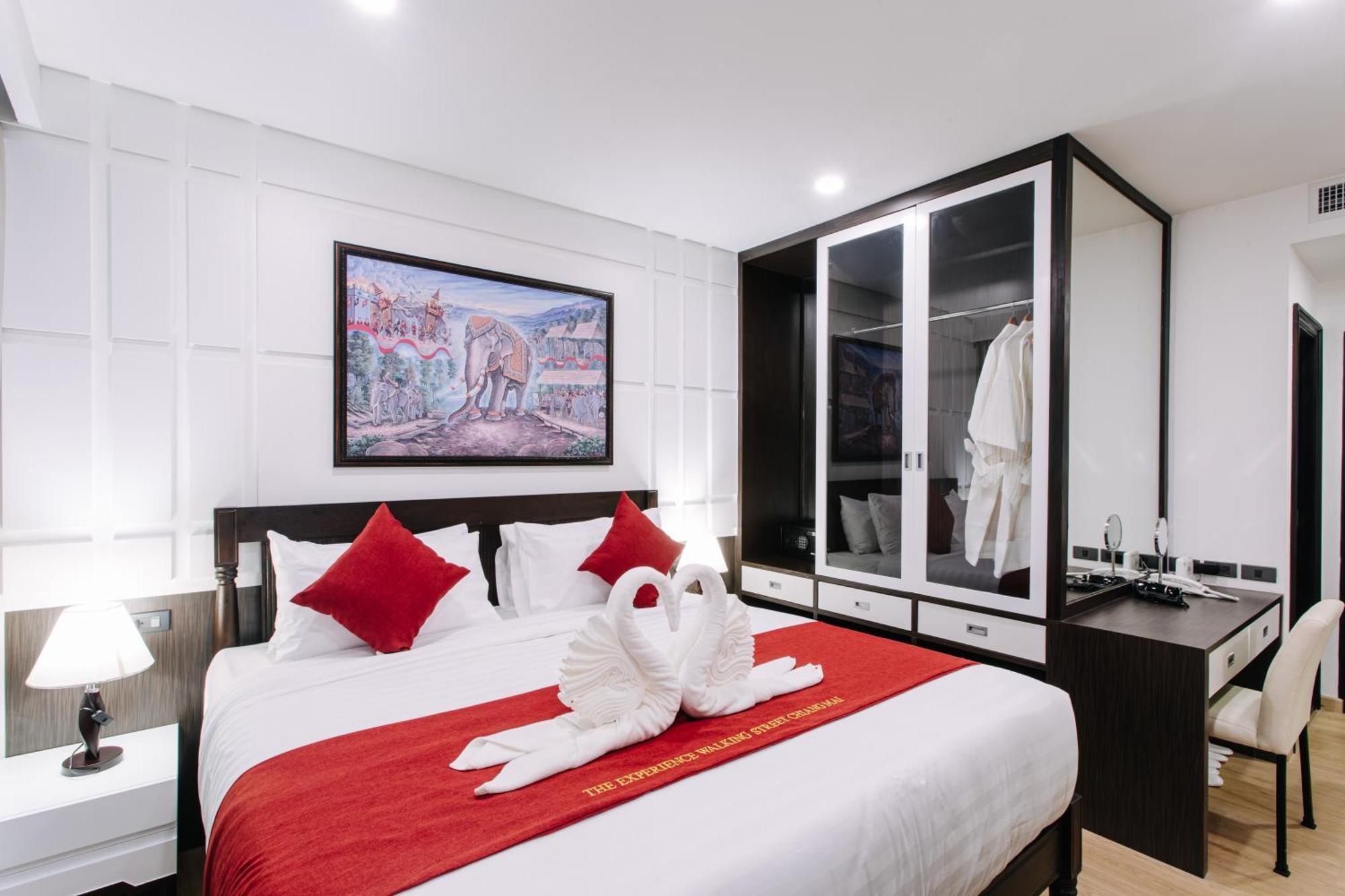 The Experience Walking Street Chiang Mai Hotel Exterior foto