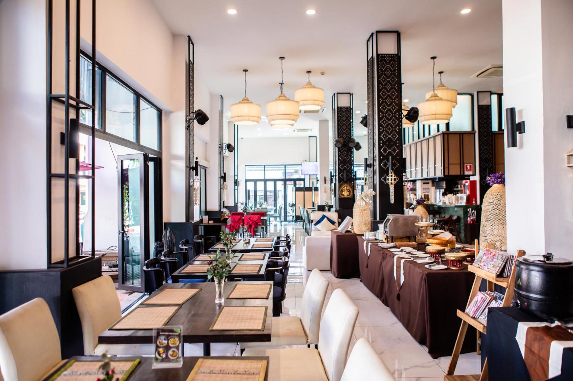 The Experience Walking Street Chiang Mai Hotel Exterior foto